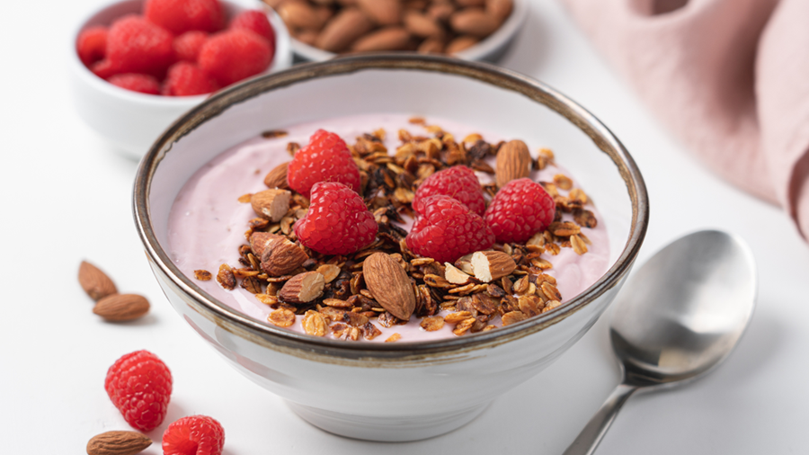 Almond raspberry bowl