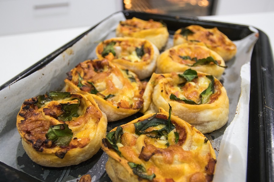 Cheesy scrolls