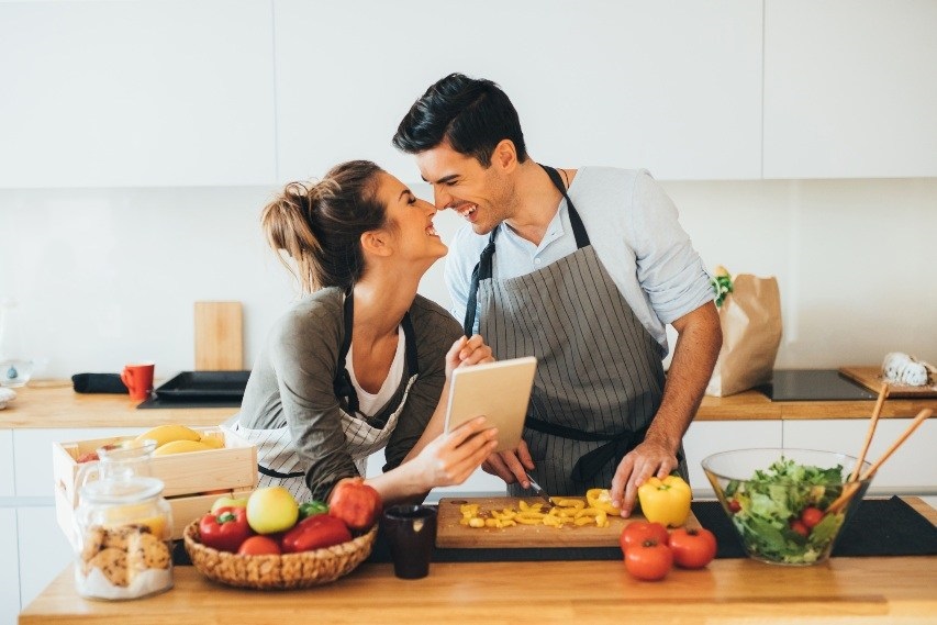 Discover a love for cooking by learning to meal prep!