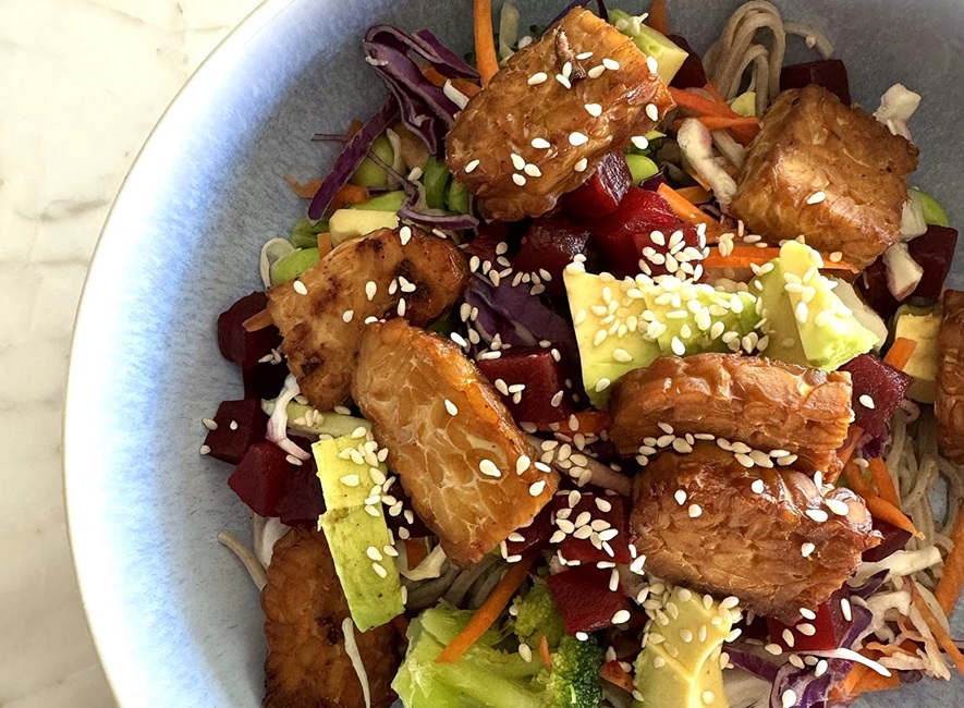 miso-tempeh-veggie-bowl